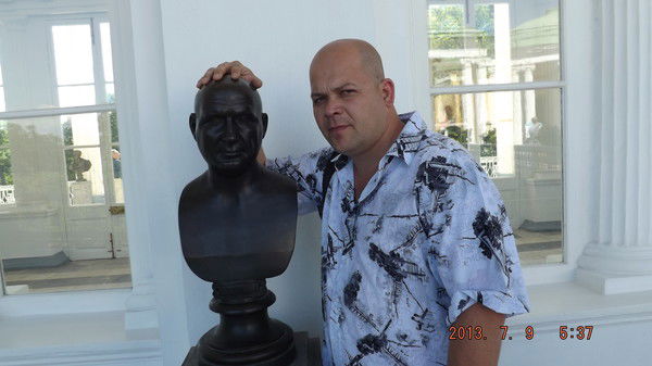 Денис Захаров