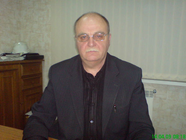 Геннадий Бахлаев