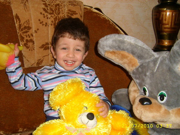 Артем Стешов