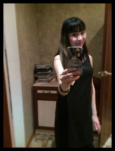 Мадина Абзалбекова