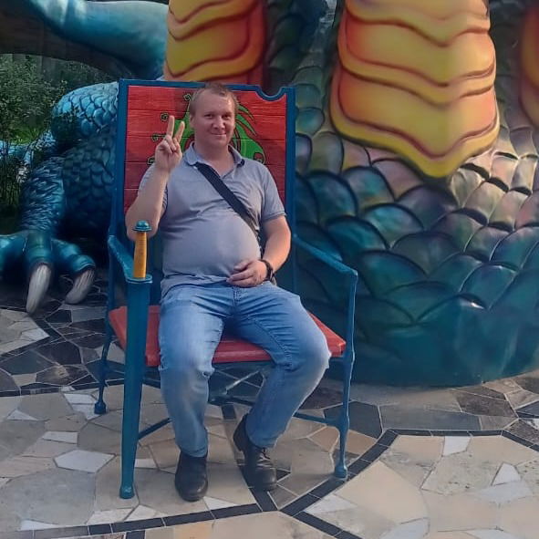 Михаил Семенов