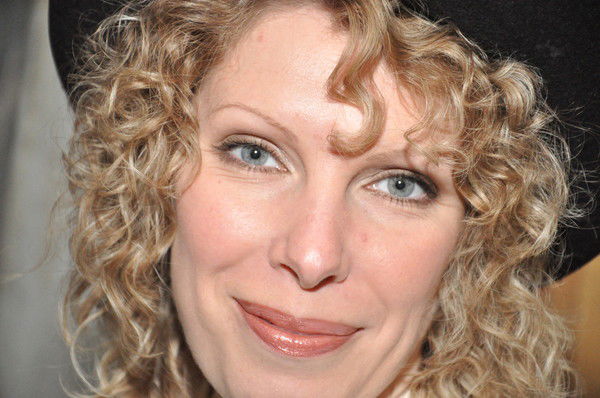 Алена Никонова