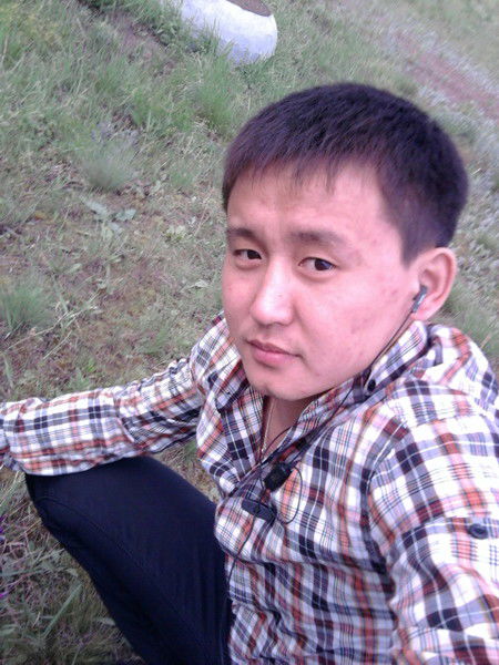 Ахмет Жаканов