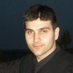 Сурен Манукян