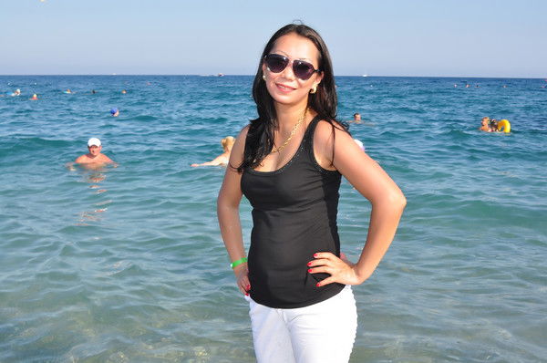 Алма Естибекова