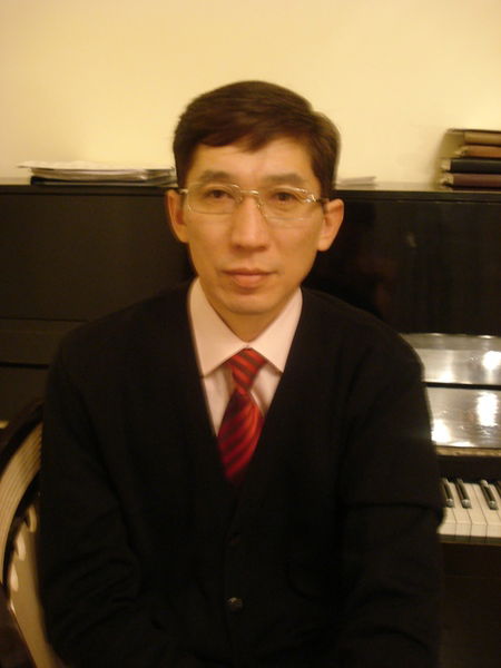 Мурат Алейбеков