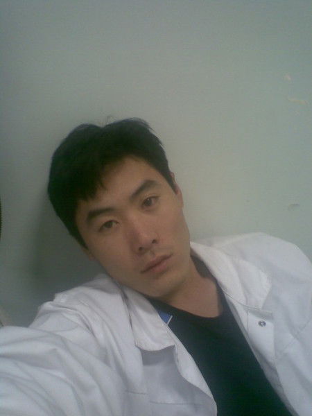 Владислав Ли