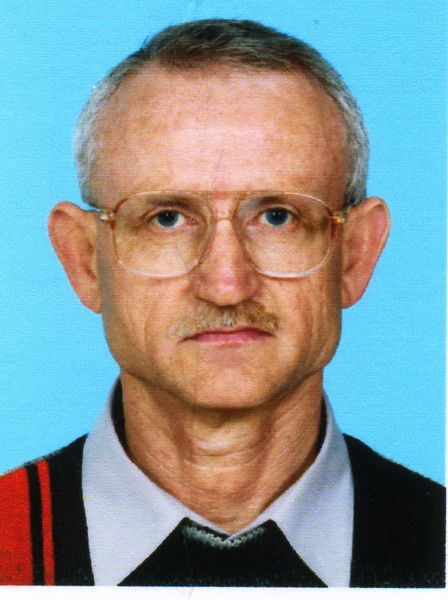 Леонид Петров