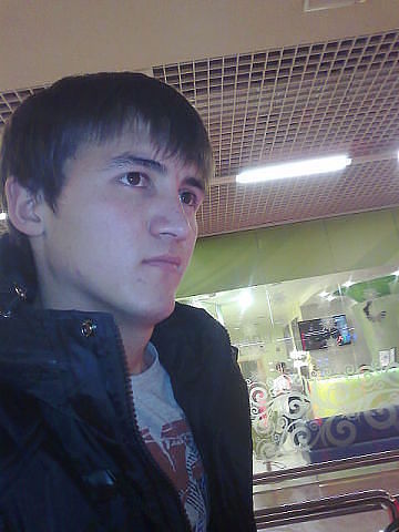 Камолдин Узаков