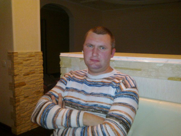 Антон Волобуев