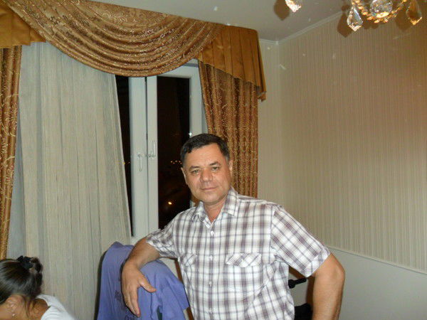 Евгений Врубель