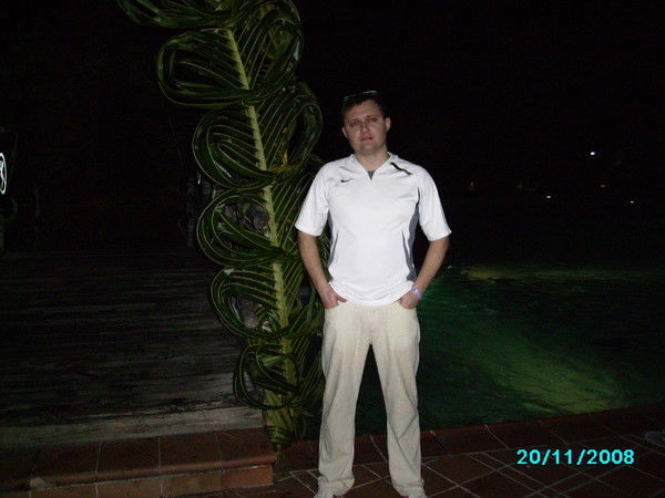 Александр Ишков