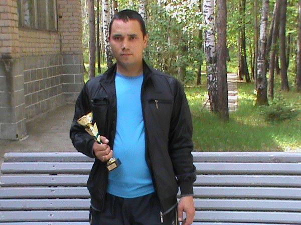 Ришат Исламов