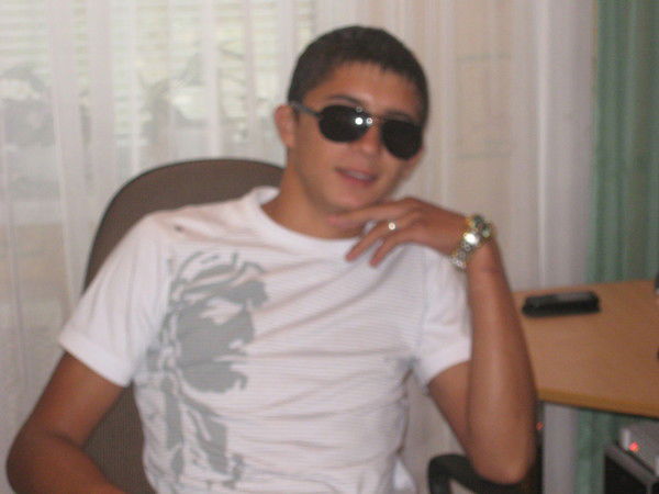 Артём Черканов