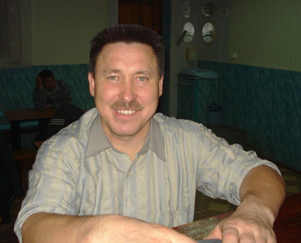 Рифат Нухов