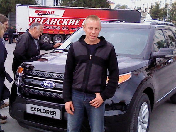 Александр Показаньев