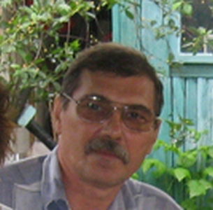 Виктор Ломакин