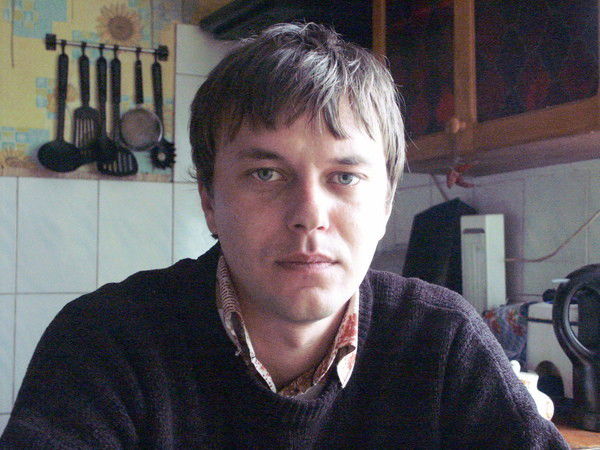 Олег Леонов