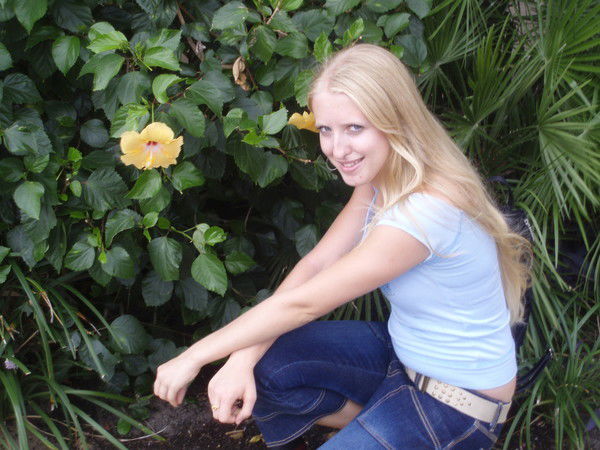 Неизвестно Неизвестно