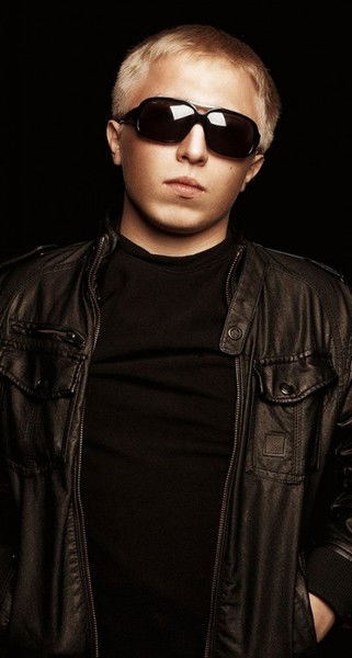 Неизвестно Неизвестно