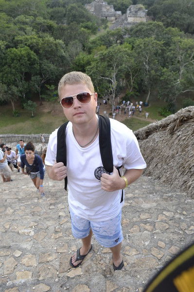 Алексей Волков