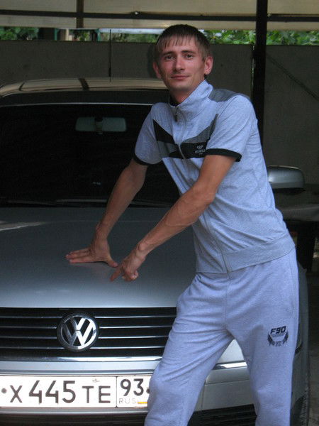 Василий Шкуратов