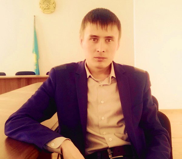 Архат Мукашев