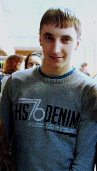 Денис Желтов