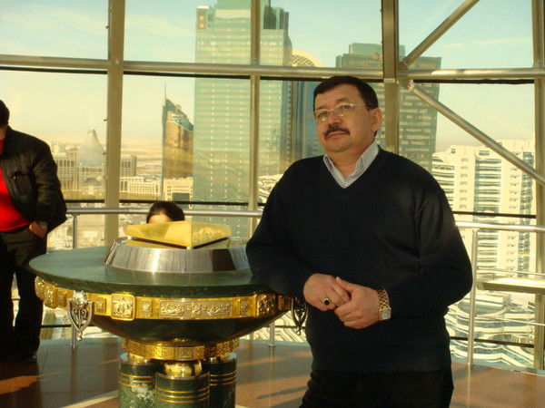 Бауржан Уналов