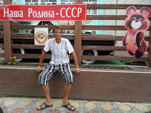 Олег Лебедев