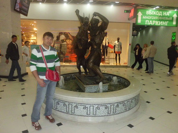 Умиджон Ахмадалиев