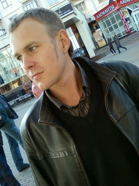 Виктор Степанов