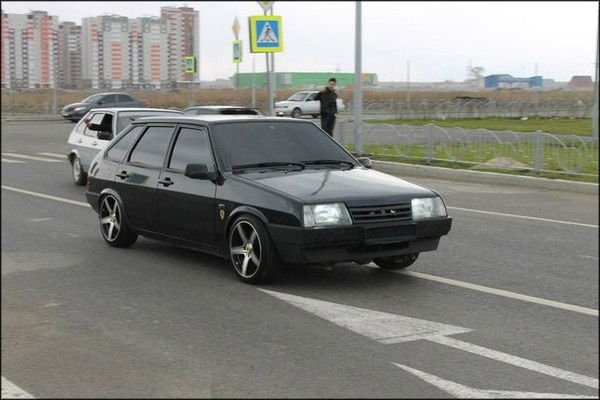 Вован Автомеханик