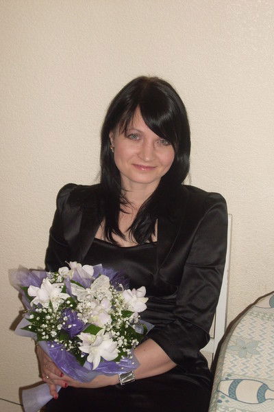 Елена Елена