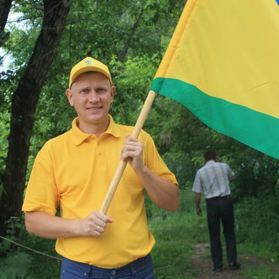 Денис Бурылов