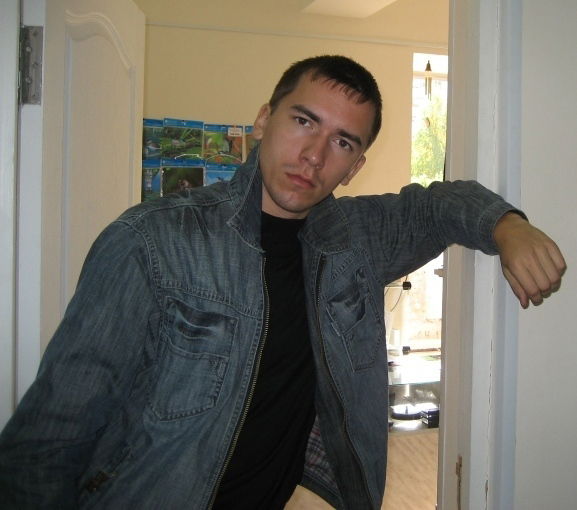 Александр Гордеев