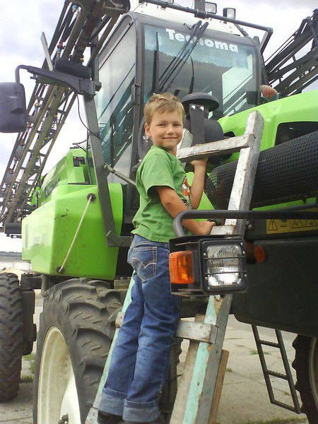 Глеб Енакиев