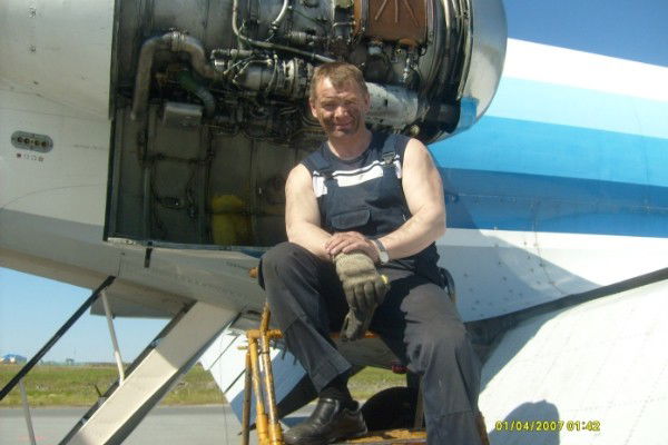 Владимир Попов