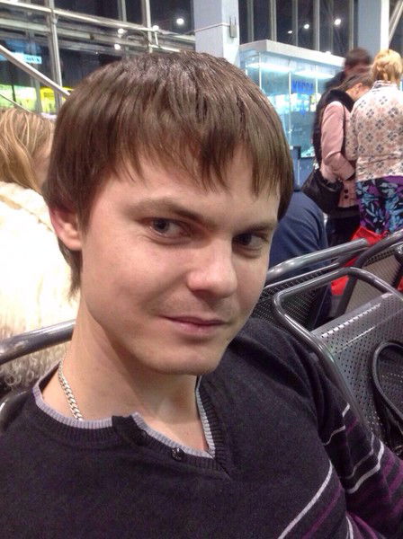 Женя Каменев