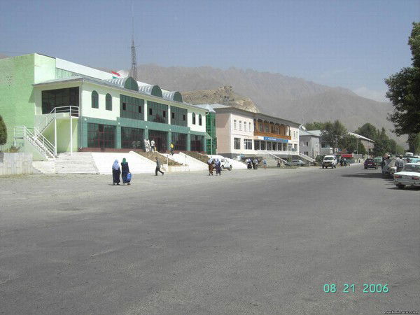 Шодихуча Назриев