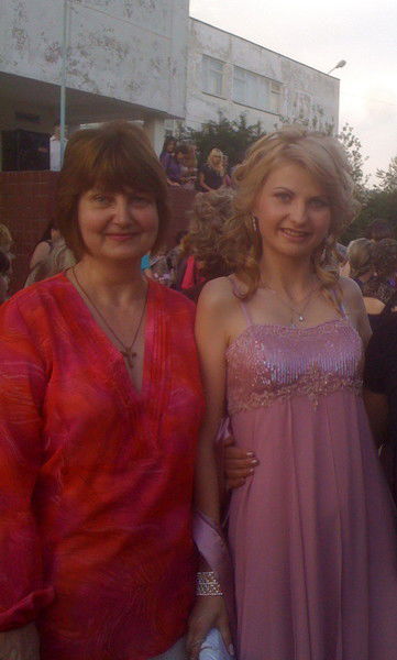 Анна Серенькая