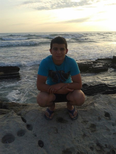 Влад Златьев