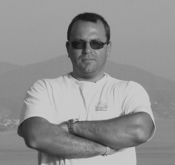 Денис Аникин