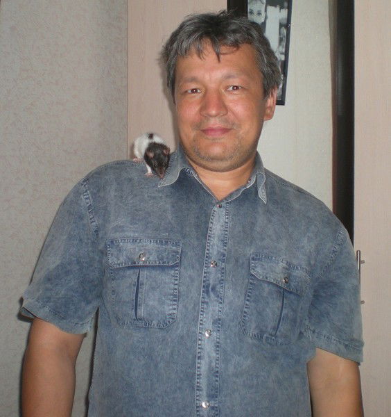 Геннадий Ставровский