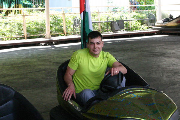 Олег Коновалов