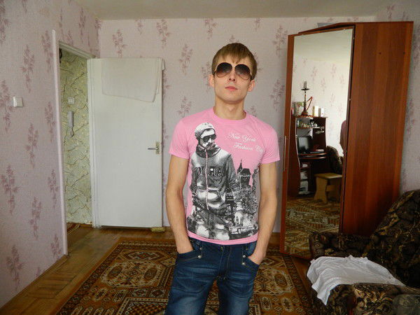 Максим Потапов