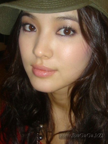 Незнакомка ***