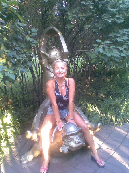 Елена Антонова