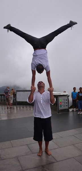 Дмитрий Захаров