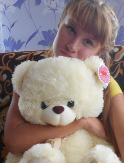 Мария Попова